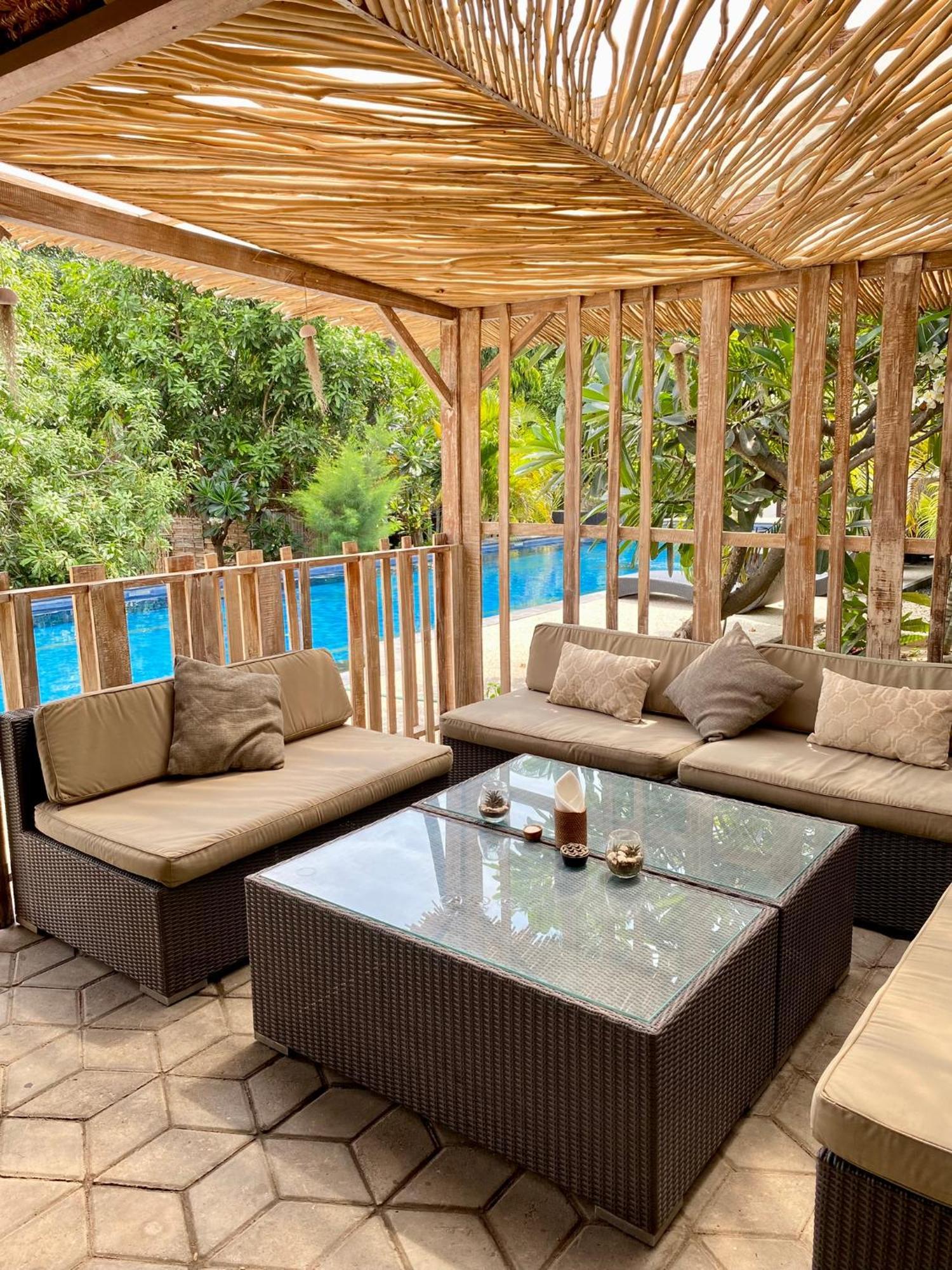 Stay Shark Villas Gili Air Bagian luar foto