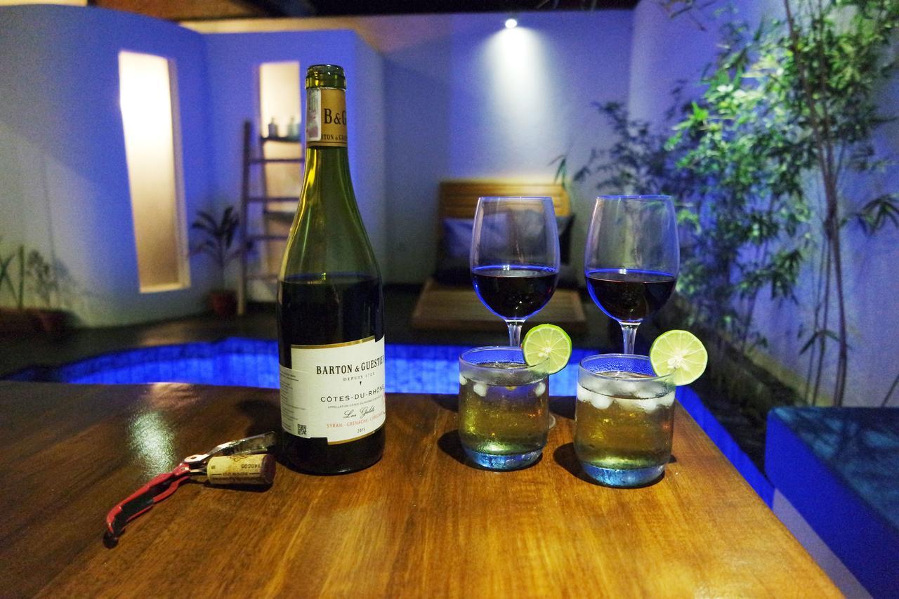 Stay Shark Villas Gili Air Bagian luar foto