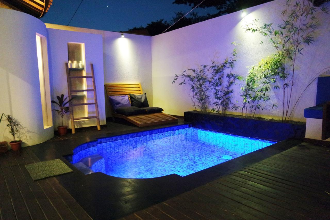 Stay Shark Villas Gili Air Bagian luar foto